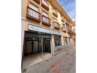 Rent Business premise  N/a. Inmobiliria buy house alquila local en pleno centro de illescas