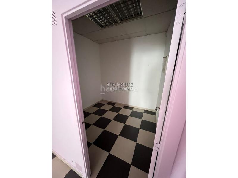 Foto 361b80c9-7c88-476b-9a0c-38de47953804. Location local commercial dans Centro Illescas