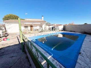 Xalet a Numancia de la Sagra. Chalet independiente en numancia de la sagra toledo urb. pinar d