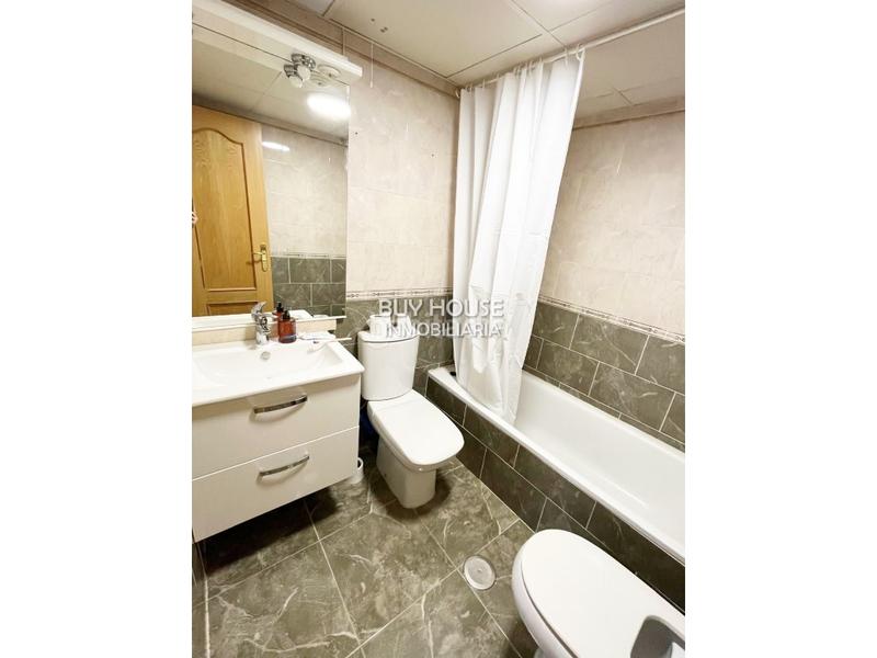 Foto 8d949371-4987-44c0-ba2d-c8858599298b. Alquiler piso centrico piso toledo en Bargas