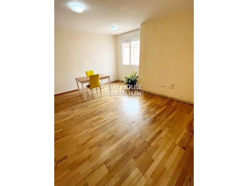 Foto d4d5df1a-e1a5-4923-9027-885247f7f538. Alquiler piso centrico piso toledo en Bargas