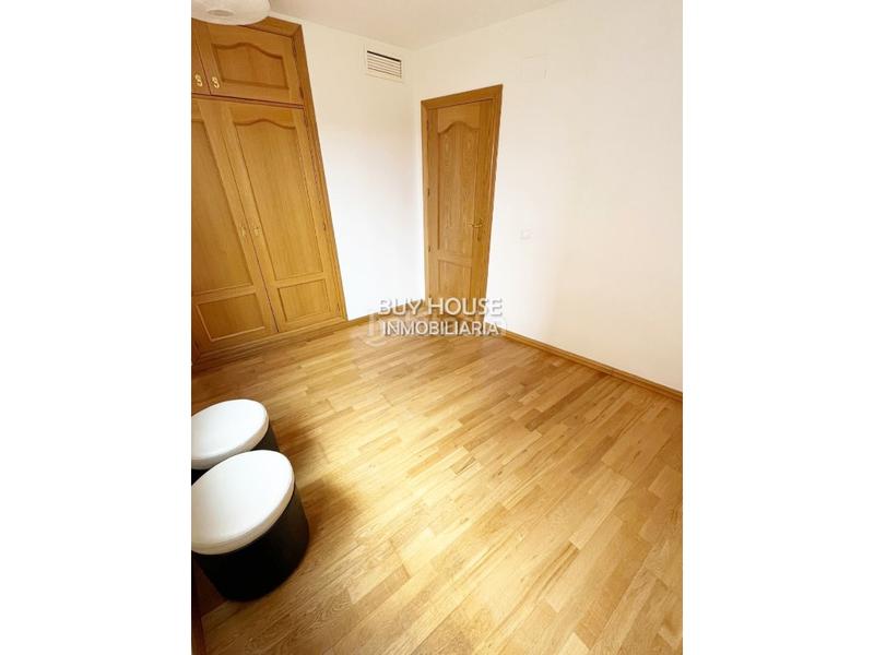 Foto d57b7d81-613e-4918-a07f-f0adf9a9028a. Alquiler piso centrico piso toledo en Bargas