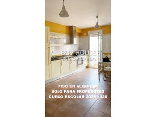 Location Appartement à Centro. Solo para profesores  alquiler curso escolar 20252026