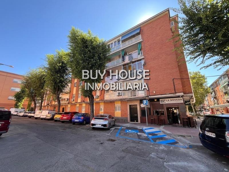 Foto 466551d5-e9cc-44d9-8b60-1f414e31100e. Piso inmobiliaria buy house vende espectacular piso centrozona Reyes en Parla