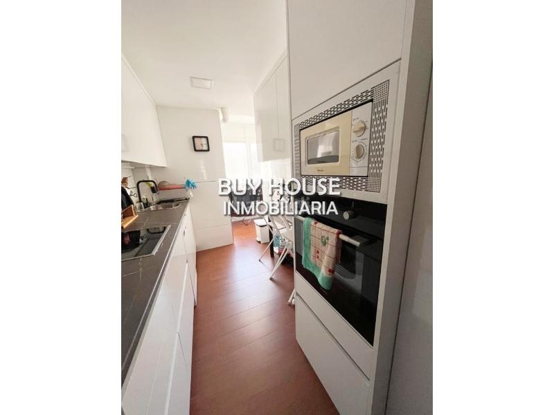 Foto 6cee38fa-5704-4d7f-a1f6-58394f3aff9b. Piso inmobiliaria buy house vende espectacular piso centrozona Reyes en Parla