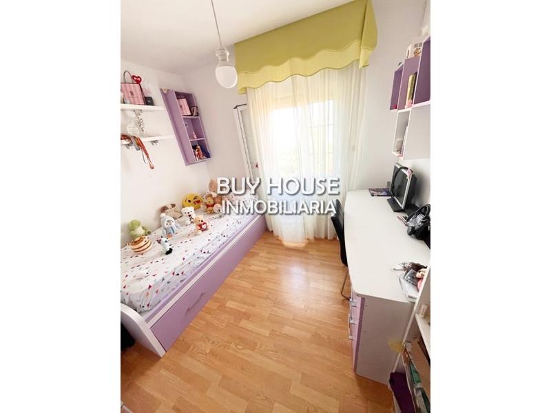 Foto 74cc9c93-7fc6-4728-9507-2035ff1cfb3b. Piso inmobiliaria buy house vende espectacular piso centrozona Reyes en Parla