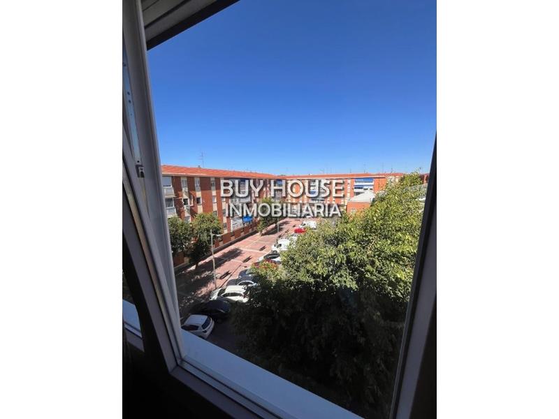 Foto 780d97bb-8ab2-43cb-ab16-b77d3994b41a. Piso inmobiliaria buy house vende espectacular piso centrozona Reyes en Parla