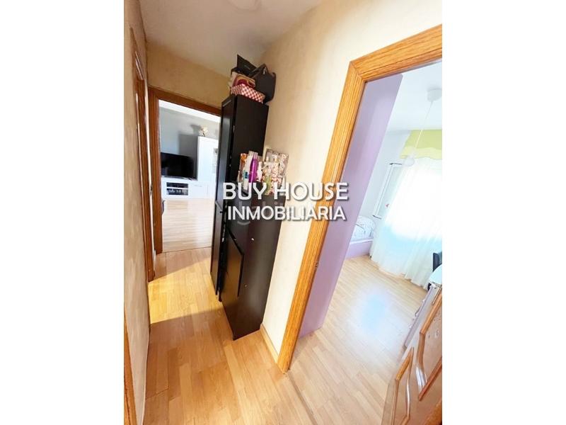 Foto 9227fd1b-f1fd-46c0-9a2d-d64e48c396ea. Piso inmobiliaria buy house vende espectacular piso centrozona Reyes en Parla