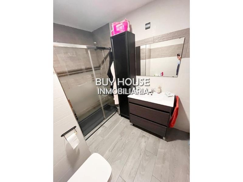 Foto 94746fc7-02a7-44ce-82e0-a5f522252114. Piso inmobiliaria buy house vende espectacular piso centrozona Reyes en Parla