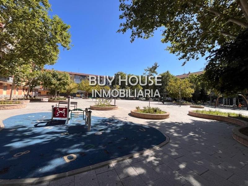 Foto 98e9c305-e155-41a9-bf14-7487292d273f. Piso inmobiliaria buy house vende espectacular piso centrozona Reyes en Parla