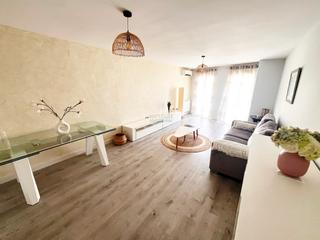 Lloguer Pis  N/a. Inmobiliaria buy house alquila exclusivo piso de diseño en illes