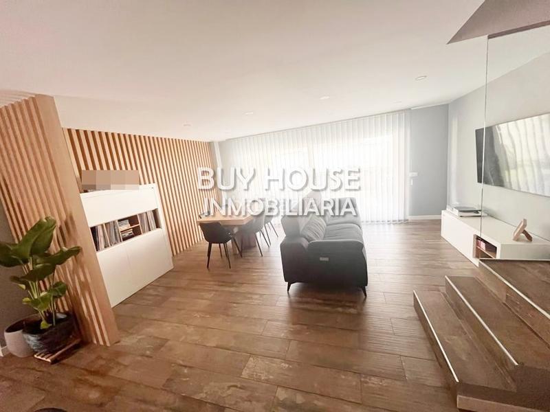 Foto 4829f164-8093-49e7-89a2-01ed491d7ef8. Chalet exclusivo chalet pareado este. en Parla este Parla