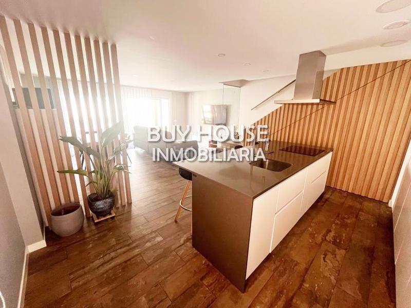 Foto bc035b16-5e13-4c43-8a07-805705a364d4. Chalet exclusivo chalet pareado este. en Parla este Parla