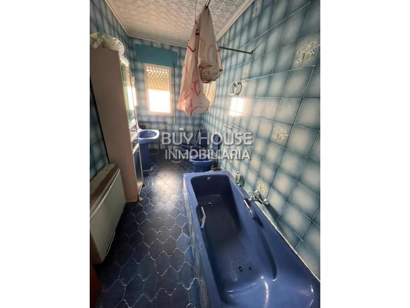 Foto 0ca946a7-7793-4e61-a414-9490e8a5bcaf. Chalet casa oportunidad! en Yuncos