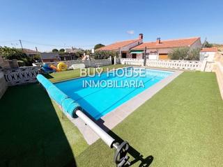 Xalet a Viso de San Juan (El). Chalet independiente con parcela de 980 m2 en el viso de san jua