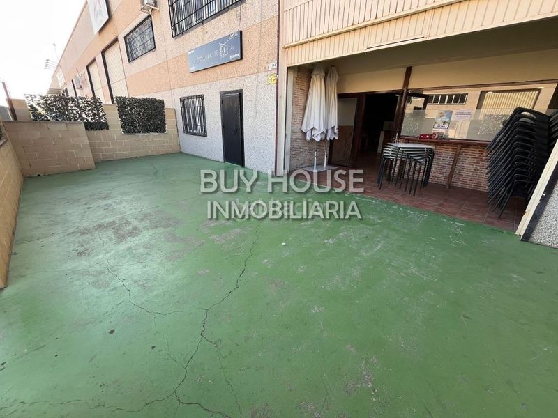 Foto 2efdf786-3664-4df4-8edd-b0bd5728639f. Alquiler local comercial traspaso de bar restaurante en activo en numancia pol. industrial villa de azaña en Numancia de la Sagra