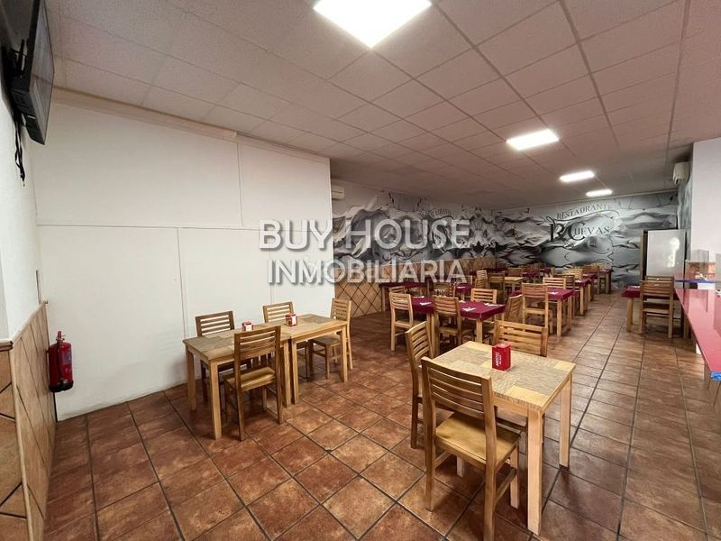 Foto d8017c0d-9518-40d1-9e9d-c9f55699fd7b. Alquiler local comercial traspaso de bar restaurante en activo en numancia pol. industrial villa de azaña en Numancia de la Sagra