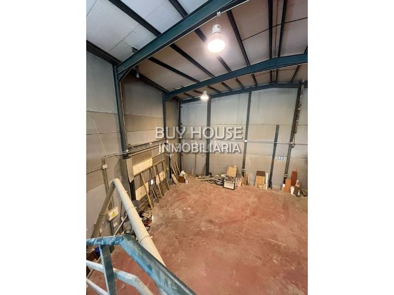 Foto 770391a3-0c8b-48b6-9051-3d87407be31b. Nau industrial a Estación-Cruz Roja Illescas