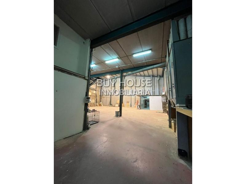 Foto c54116ab-37b2-4be1-8826-b9c64e1c25cd. Nau industrial a Estación-Cruz Roja Illescas