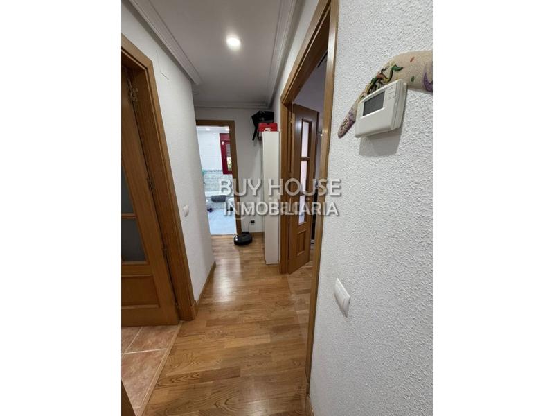 Foto c85aea84-ad00-4510-a5e8-c4b2f0adc448. Etagenwohnung mit parking in El Quiñón Seseña