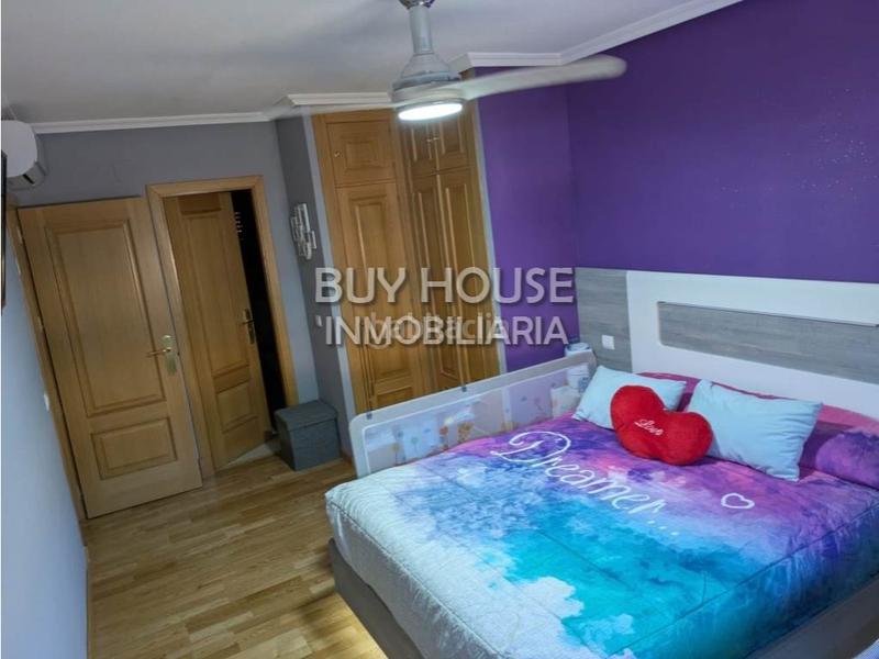 Foto f55bf2bb-4735-4fff-ae94-9a4f4b45d772. Etagenwohnung mit parking in El Quiñón Seseña