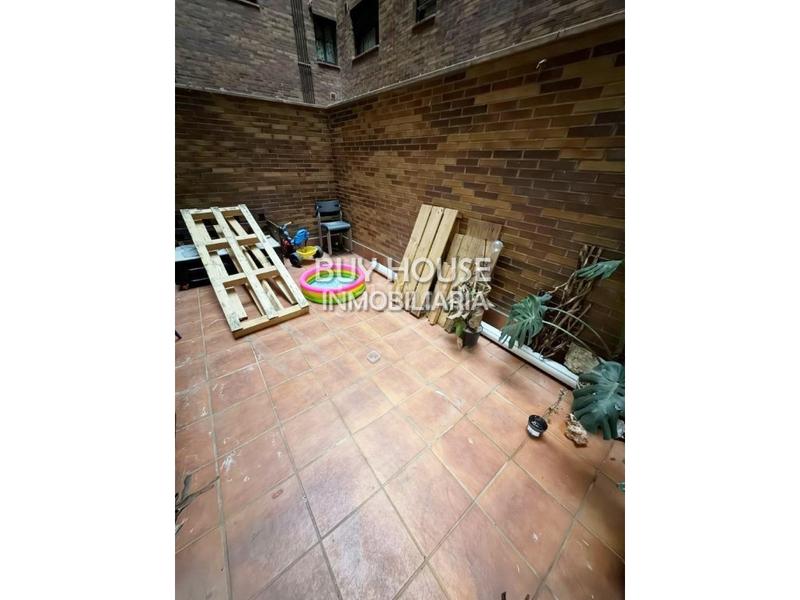 Foto ba6d3259-2df6-4107-87e3-0afbcc712fcd. Piso amplio piso El Quiñón urb. privada con excelentes servicios. en Seseña