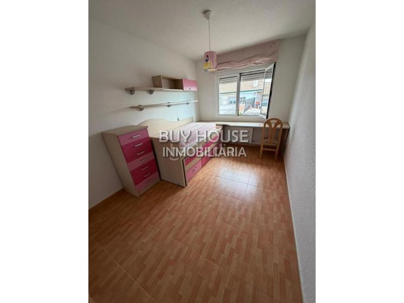 Foto 1694a0a5-d3f7-4e5a-96d5-cebf4107d98d. Xalet amb aparcament a Añover de Tajo