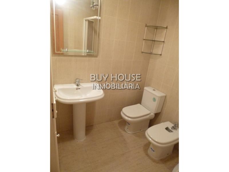 Foto cba1bf11-a91e-41f7-87b9-842eaf66ba3c. Pis amb aparcament a Esquivias