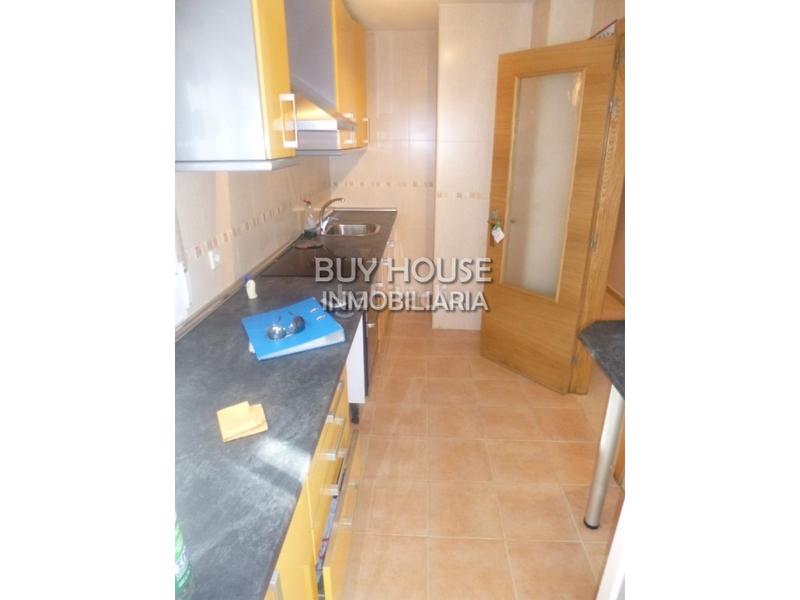 Foto afeaee86-1f38-45f1-89ca-fffe216a217f. Appartamento con parcheggio in Numancia de la Sagra