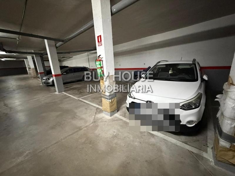 Foto 8a60ceaa-23b6-4ade-bf4c-20b48b28d059. Pis amb aparcament a Borox