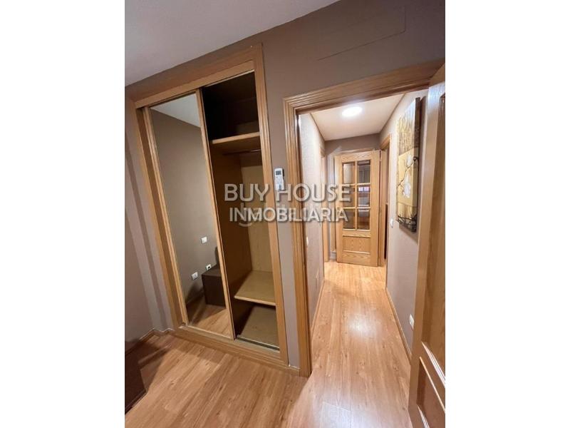 Foto 6db3b8de-c266-4d94-8dd1-4788f27d3c1d. Affitto appartamento con parcheggio in Yuncos