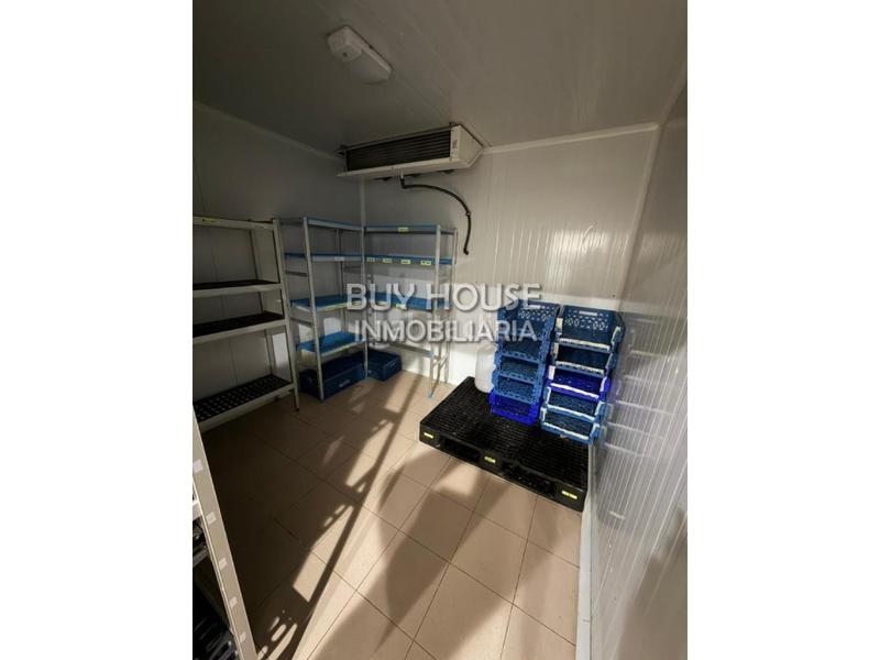 Foto ee8436d9-1274-47ec-869c-272fbaa16eee. Alquiler local comercial barrestaurante importante zona logística pol. los pradillos en Illescas