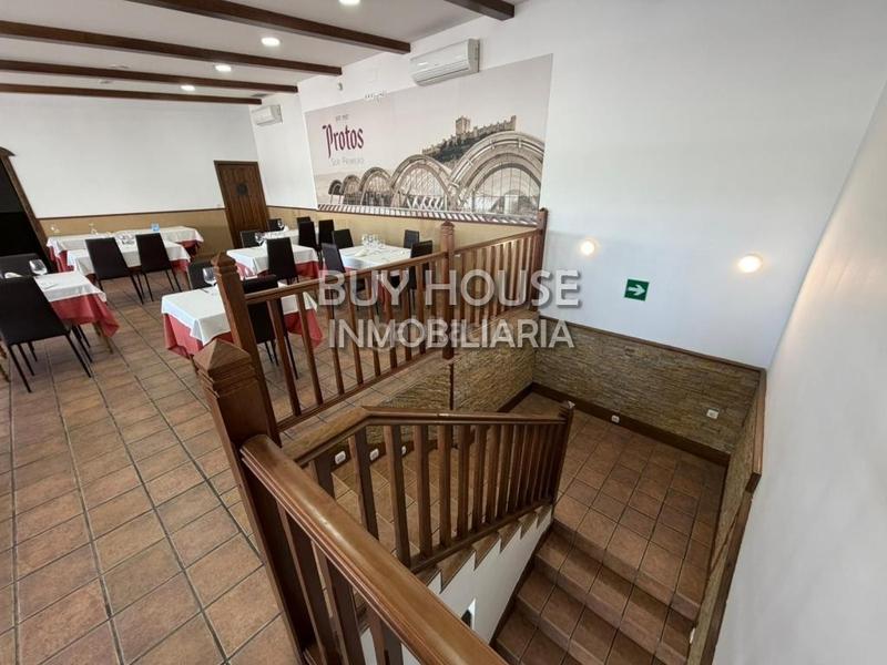 Foto bf515c54-a6ba-41ed-91d3-300b310bb483. Rent business premise in Estación-Cruz Roja Illescas