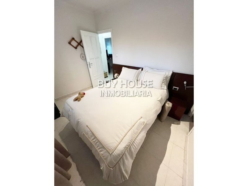 Foto c0ab67d2-74ee-4c06-8256-df2535e97e2f. Xalet amb aparcament a Ugena