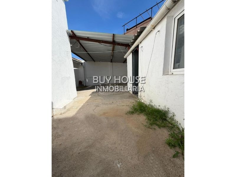 Foto ebb363e4-fef3-4be6-9c4b-d006dec1bb2e. Xalet a Bargas