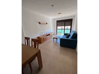 Rent Flat in Yuncler. Piso en yuncler con terraza