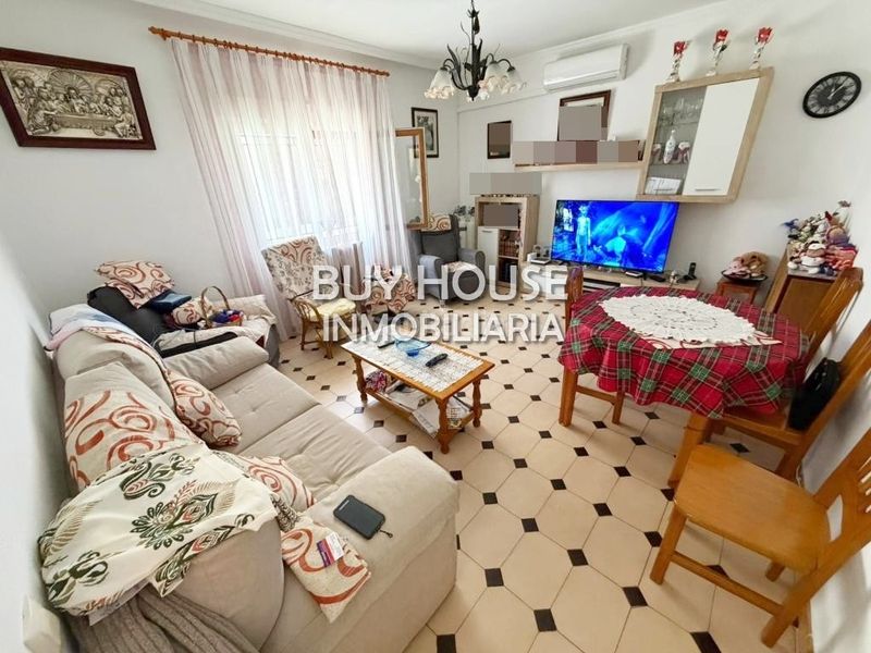 Foto bf85ed18-c0e1-4f95-9338-e94fba0f4945. Casa a Estación-Cruz Roja Illescas