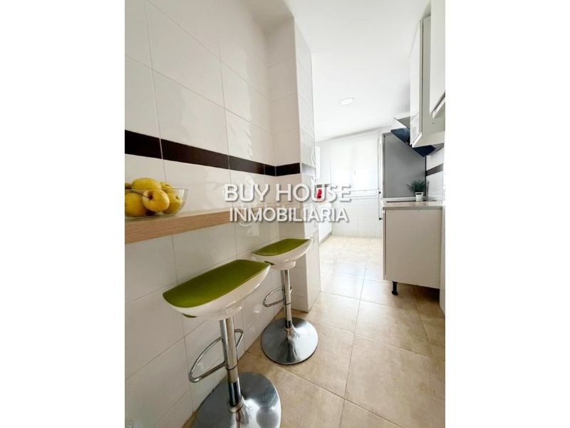Foto 90884d5c-7952-4d16-9a42-b70253691d9e. Pis amb aparcament a Lominchar