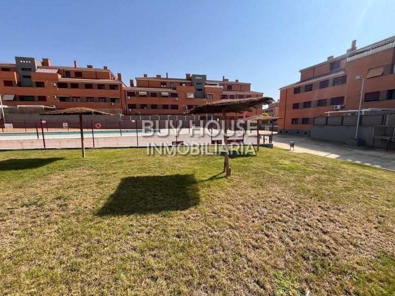 Foto c5ef17d9-05f0-4c06-8013-c1926a86f0ea. Pis amb aparcament a señorío de Illescas Illescas