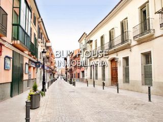 Traspàs Local Comercial a Centro. Exclusivo negocio de hostelería moderno y de diseño  referente e
