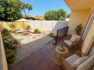 Chalet in Yeles. Chalet adosado en yeles centro con dos fantásticos patios! .