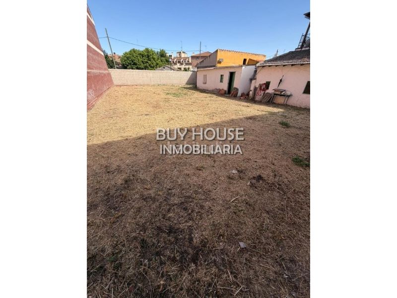 Foto de2c681c-e91e-4cd9-b4f0-00240df050d4. Casa a Yeles