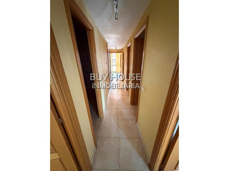 Foto 8fe62c6f-2da6-4d34-9003-e1a428020b42. Pis amb aparcament a Cobeja