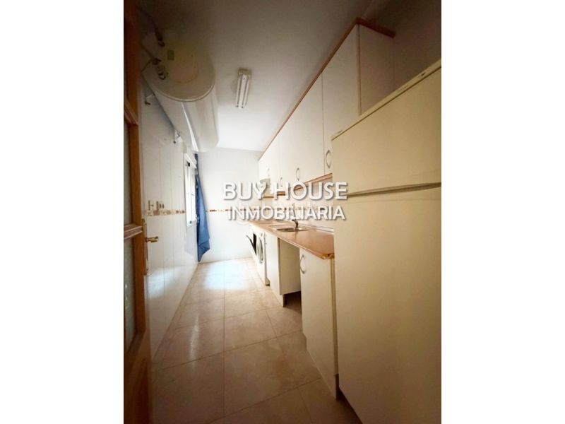 Foto d307b722-1f12-4915-88c7-bd5a5fdf6143. Pis amb aparcament a Cobeja