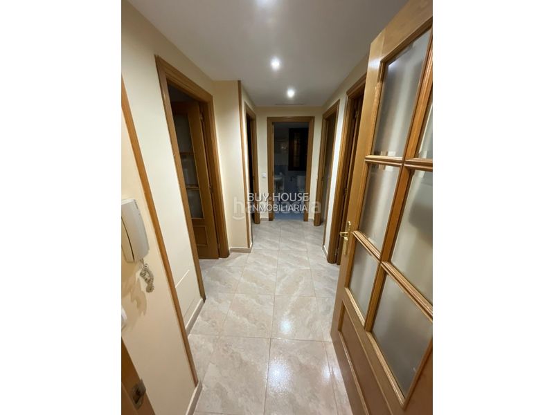 Foto 0a3cfbcd-4126-427e-9aea-4aee326f69a0. Pis amb aparcament a Yeles