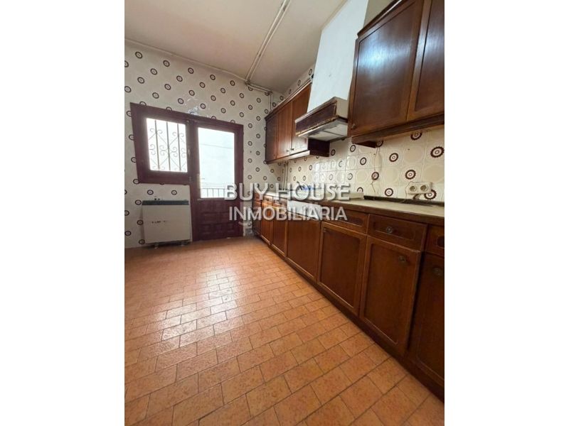 Foto f9c78230-4503-4ce3-98cc-29a76b6b0d56. Pis a Centro Illescas
