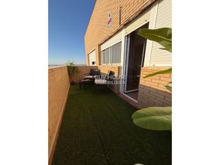 Pis a Lominchar. Ático con terraza y completamente amueblado en lominchar