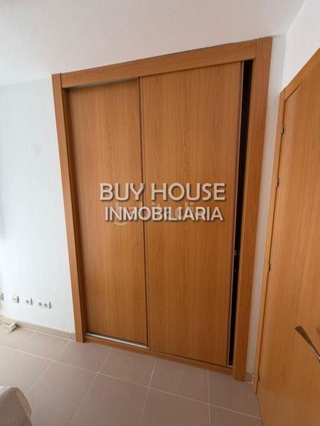 Foto 117d7271-b885-45ef-bde9-04e2036b8638. Pis amb aparcament a Yuncler