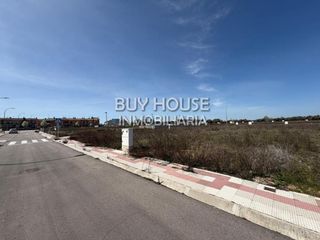 Terreno residenziale  Calle montemayor 2. Dos parcelas en illescas toledo  zona carretera de ugena.