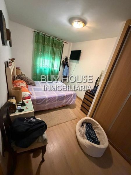 Foto e7d1347b-2c57-42d2-a866-ede021559c4f. Pis amb aparcament a Yuncler